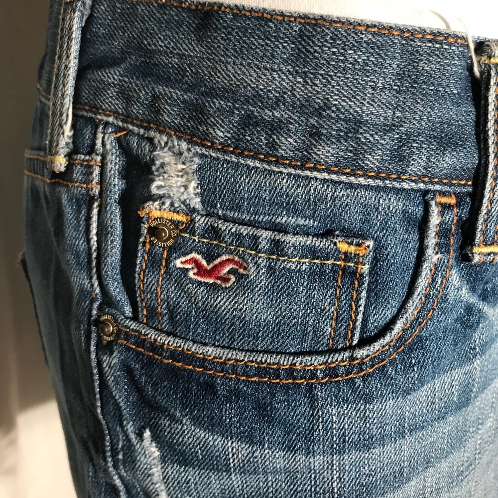 Hollister Jean Skirt (mini) & Tee